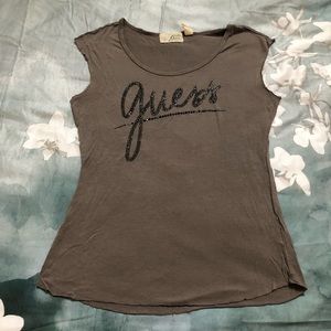 Guess top